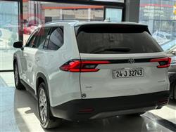 تۆیۆتا گراند هایلاندەر